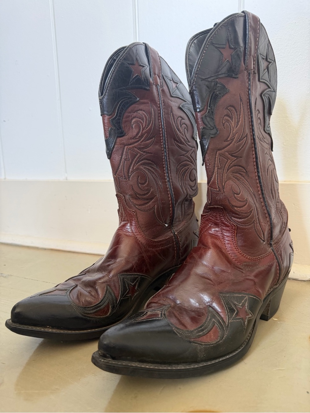 Vintage Laredo Cowboy Boots